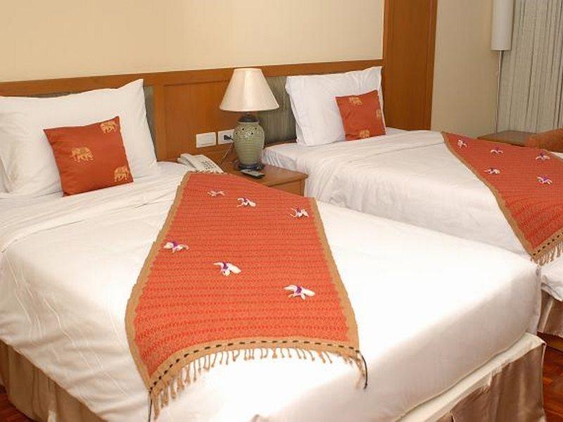 Chakungrao Riverview Hotel Кампаенг Пет Екстериор снимка