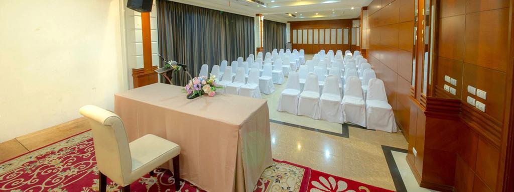 Chakungrao Riverview Hotel Кампаенг Пет Екстериор снимка