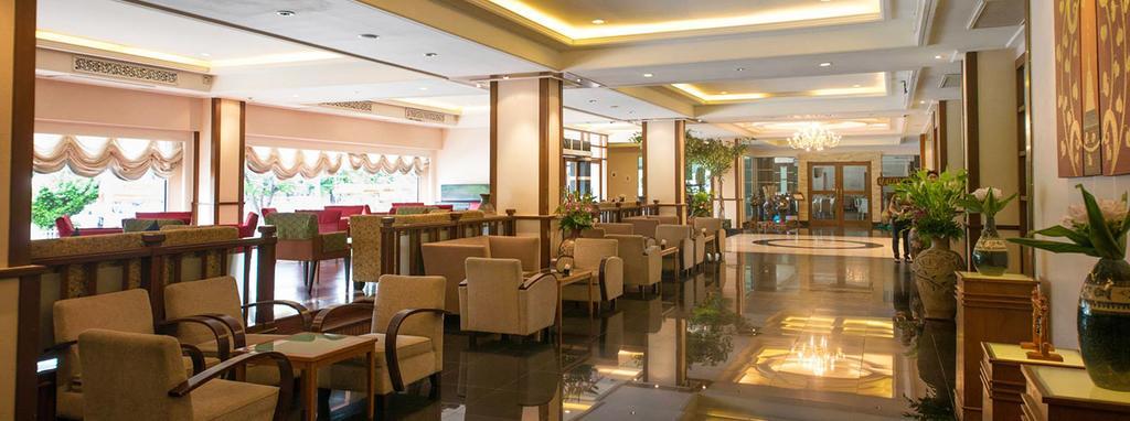 Chakungrao Riverview Hotel Кампаенг Пет Екстериор снимка