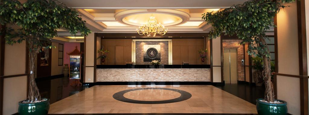 Chakungrao Riverview Hotel Кампаенг Пет Екстериор снимка